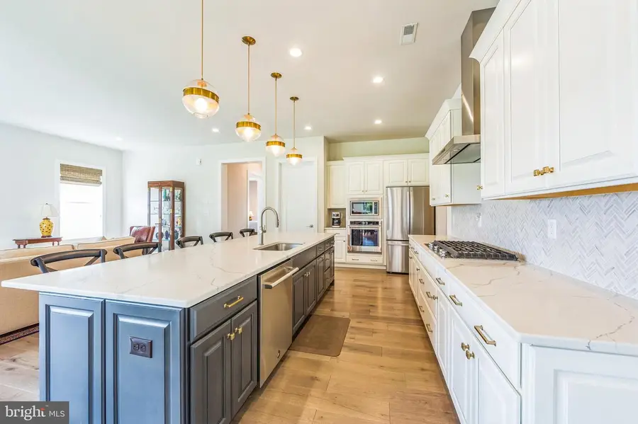 437 Mustang Rd, Downingtown, PA 19335 - Image #2