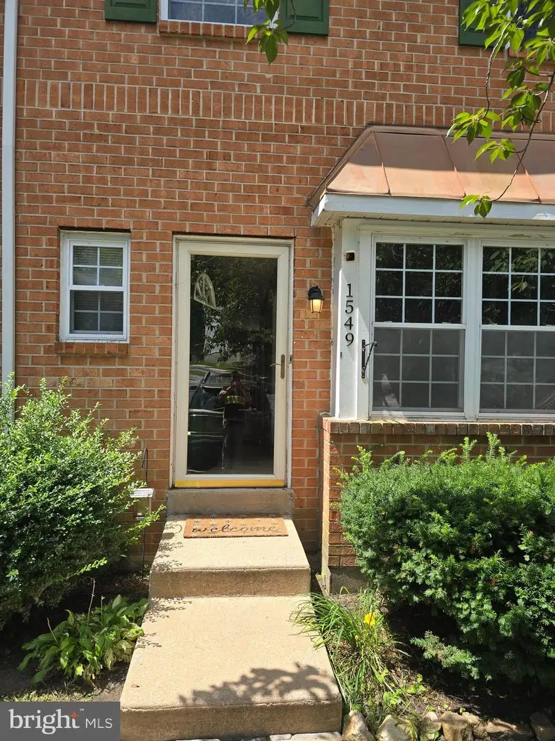 1549 S Coventry Ln, West Chester, PA 19382 - Image #3