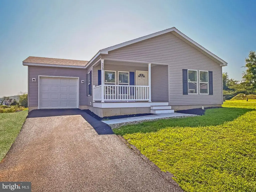 139 Minch Rd, Parkesburg, PA 19365 - Image #1