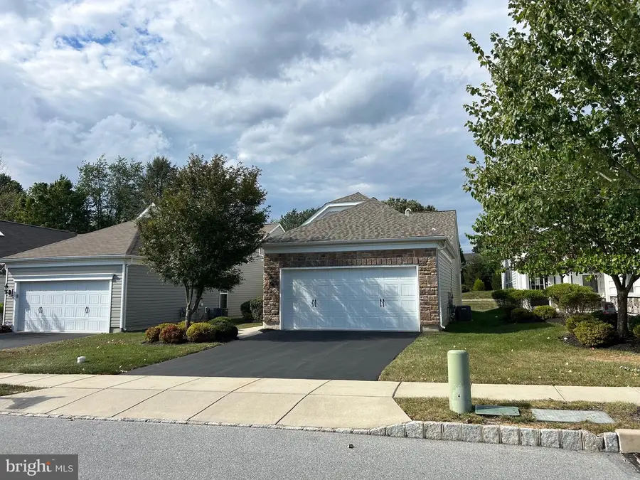 577 Prizer Ct, Downingtown, PA 19335 - Image #2