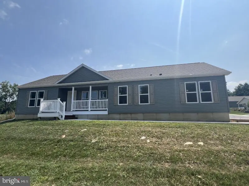 147 Minch Rd, Parkesburg, PA 19365 - Image #1