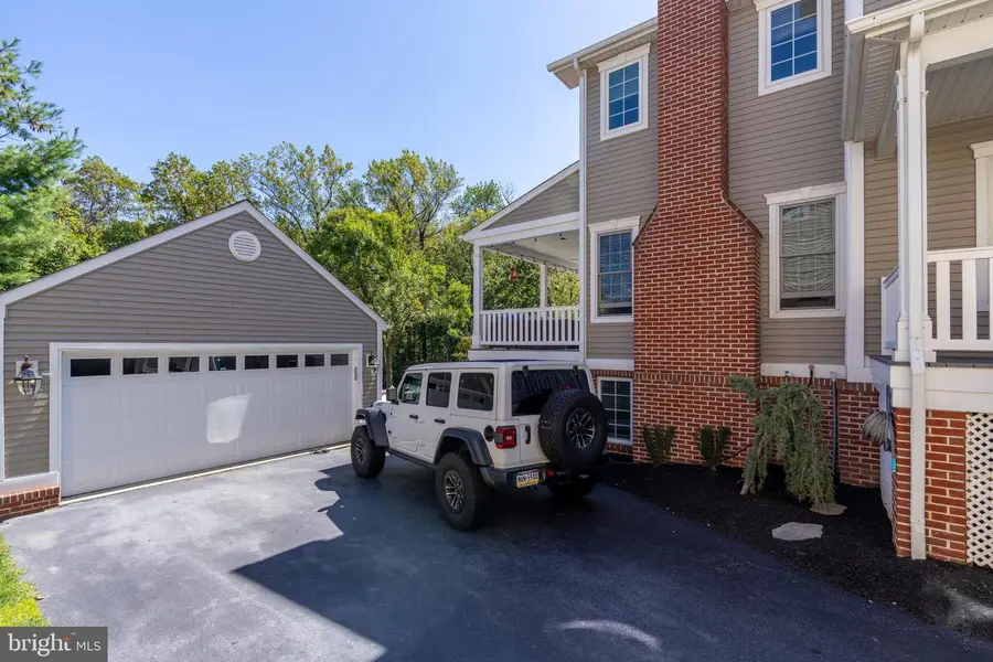 955 Pinehurst Dr, Chester Springs, PA 19425 - Image #3