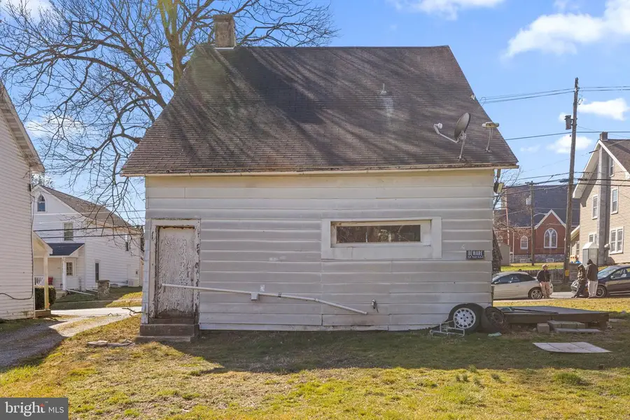 203 Cochran St, Cochranville, PA 19330 - #3