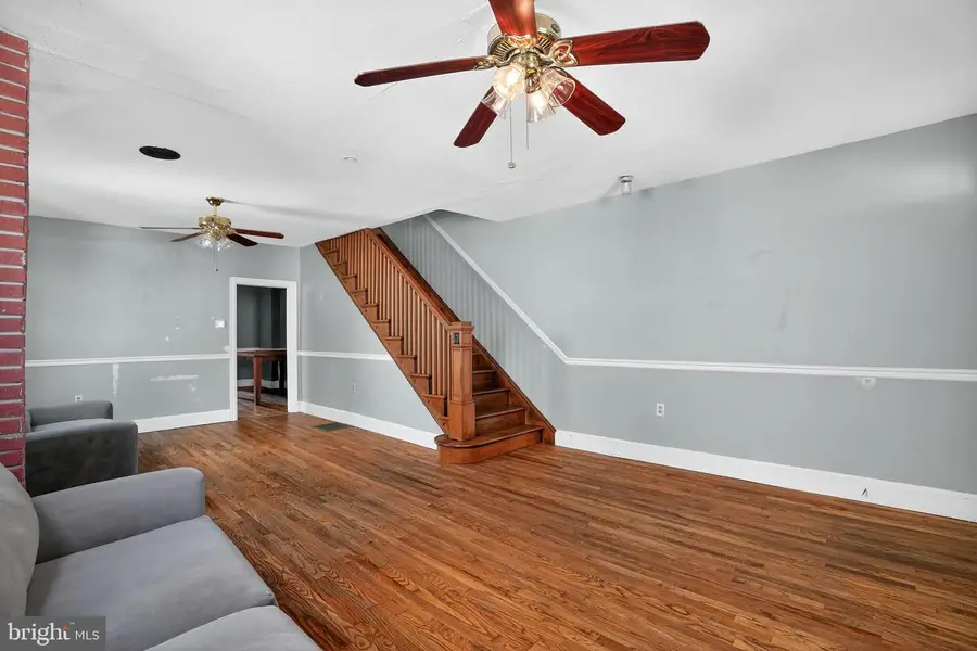 512 W 2nd Ave, Parkesburg, PA 19365 - Image #3