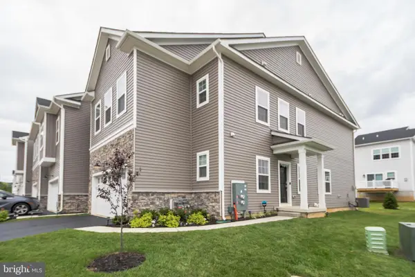 137 Livingston Ln, EXTON, PA 19341