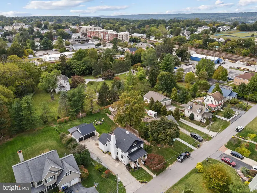 10 Arlington Rd, Malvern, PA 19355 - Image #2