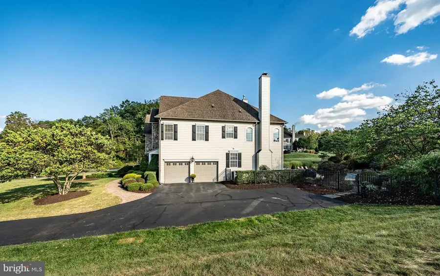 319 Ironstone Ln, Elverson, PA 19520 - Image #3