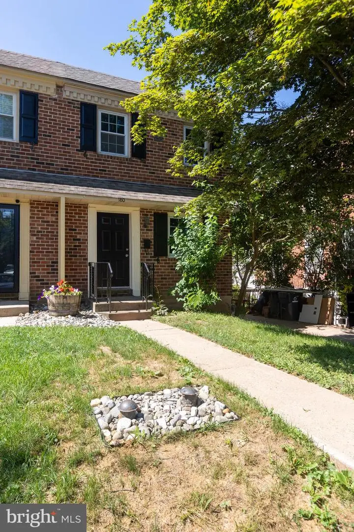 180 Chester Ave, Phoenixville, PA 19460 - Image #2