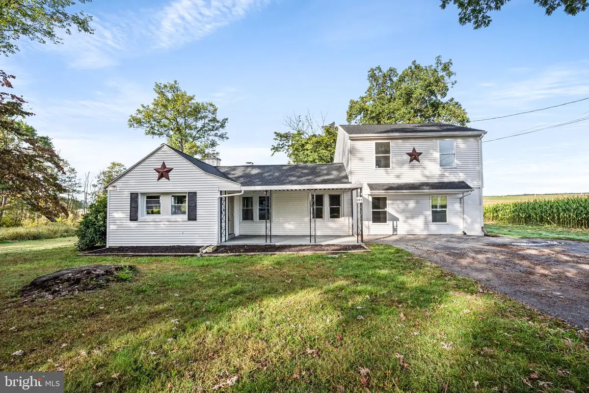 221 Creamery Rd, Coatesville, PA 19320 - Image #1