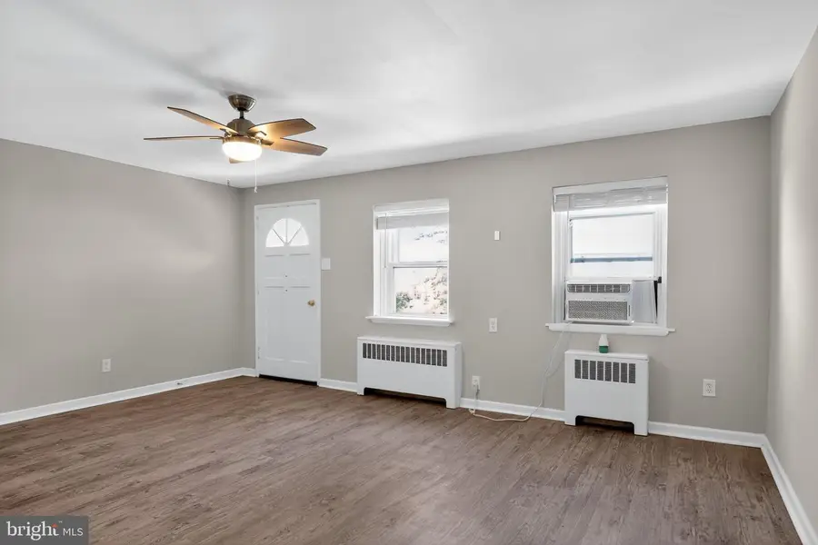 888 Woodlawn Ave, Phoenixville, PA 19460 - Image #3