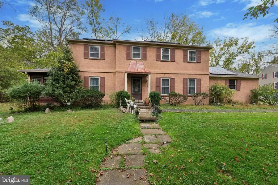 5 Westgate Cir, Malvern, PA 19355 - Image #2