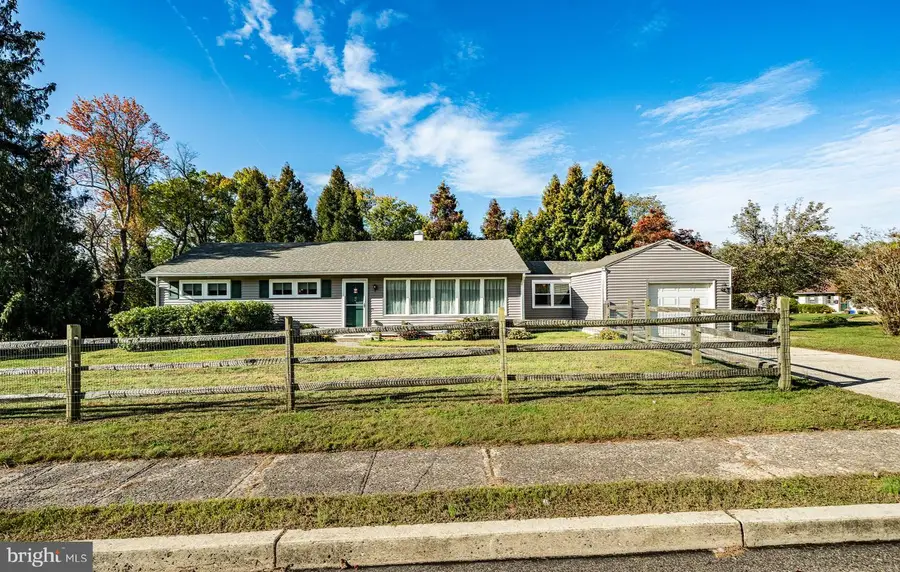 114 Manor Rd, Paoli, PA 19301 - Image #2