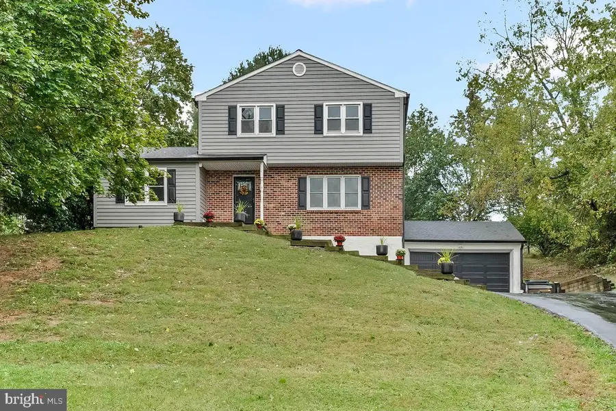 265 Beacon Dr, Phoenixville, PA 19460 - Image #2