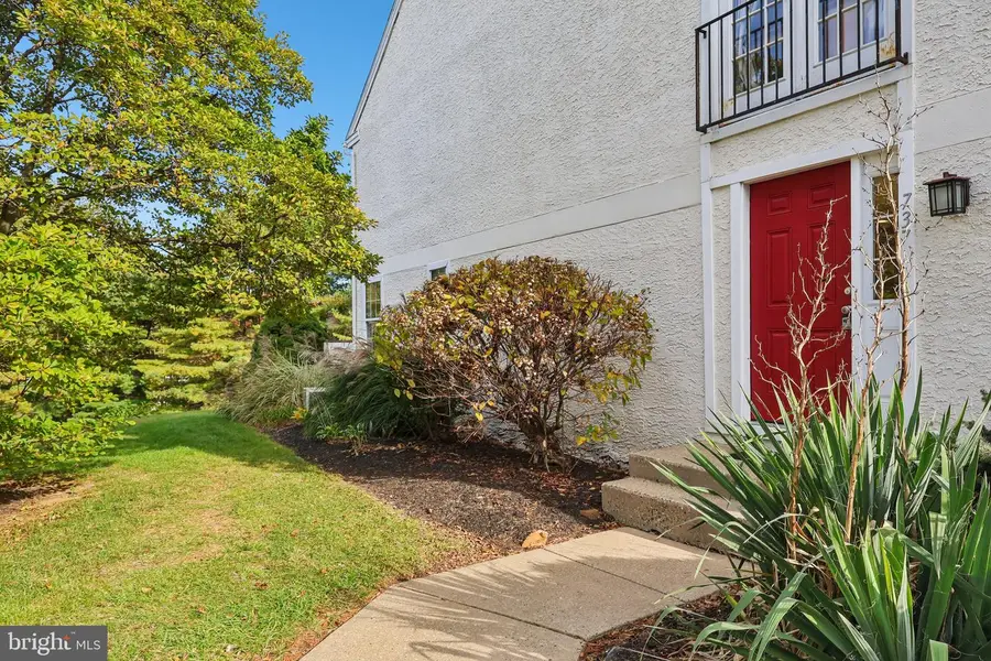 737 Bradford Ter #252, West Chester, PA 19382 - Image #2