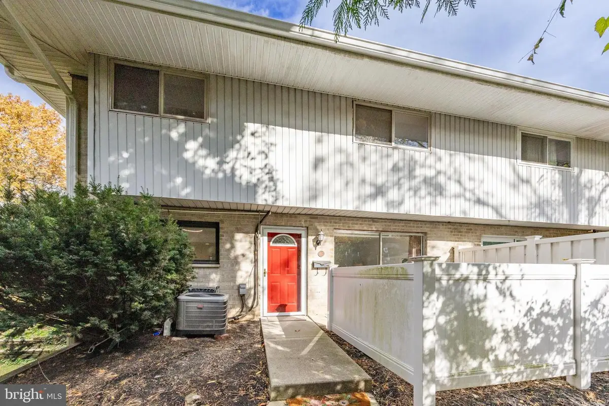 1518 Manley Rd #b17, West Chester, PA 19382 - Image #1