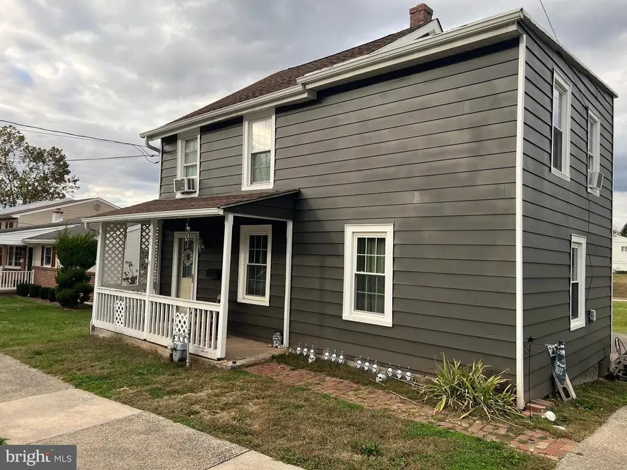 151 Columbia Ave, Phoenixville, PA 19460 - Image #2