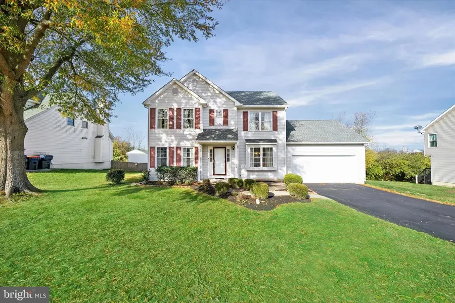 115 W Hillside Dr, Oxford, PA 19363 - Image #2
