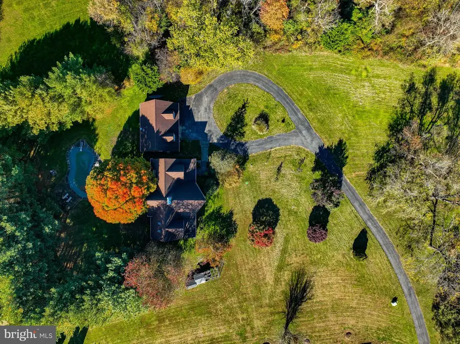 33 Woodland Dr, Nottingham, PA 19362 - Image #3