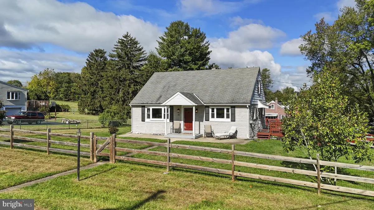 801 Heckel, Spring City, PA 19475 - Image #1