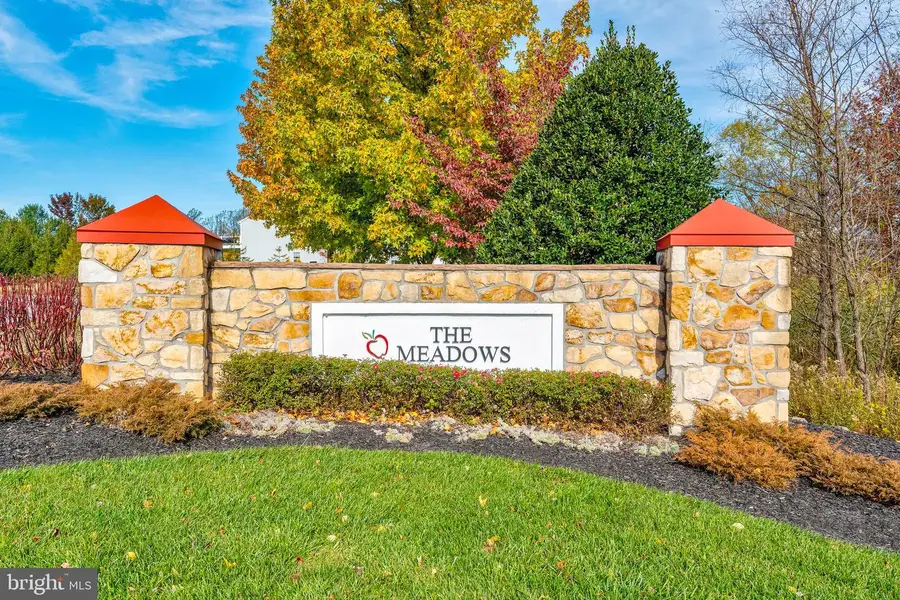 575 Prizer Ct, Downingtown, PA 19335 - Image #2