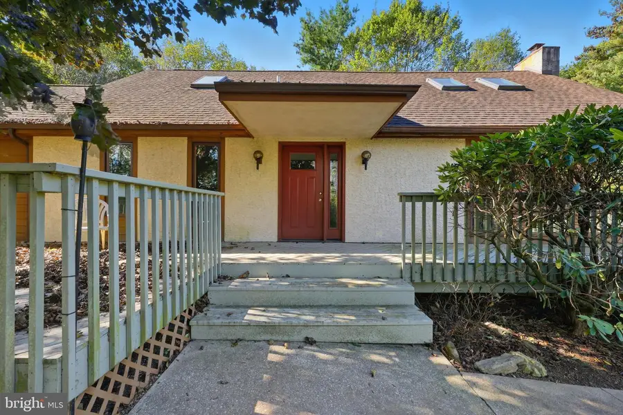 2 Carriage Ln, Chester Springs, PA 19425 - Image #3