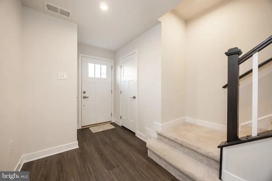 229 Sugar Maple Sq, Downingtown, PA 19335 - Image #2