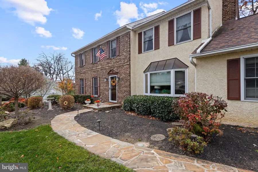1586 Salomon Ln, Chesterbrook, PA 19087 - Image #2