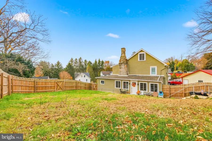 436 Strasburg Ave, Parkesburg, PA 19365 - Image #2