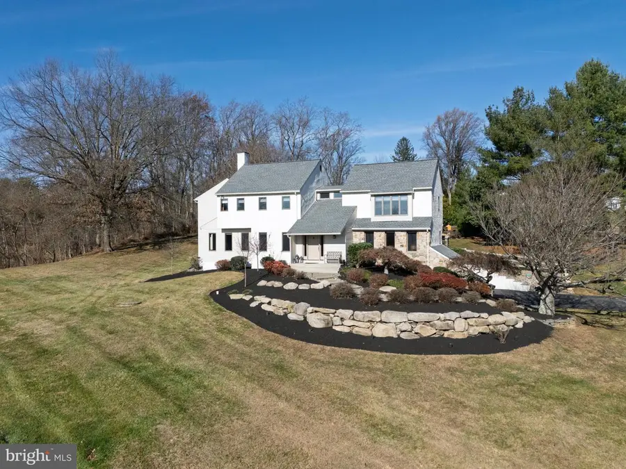 907 Lenape Rd, West Chester, PA 19382 - Image #2