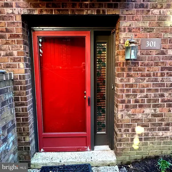 301 Mountainview Dr #301, CHESTERBROOK, PA 19087