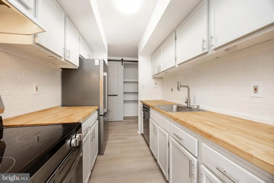 1717 Valley Dr, West Chester, PA 19382 - Image #3