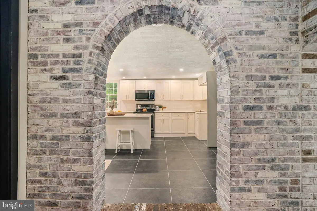 1237 W King Rd, Malvern, PA 19355 - Image #1