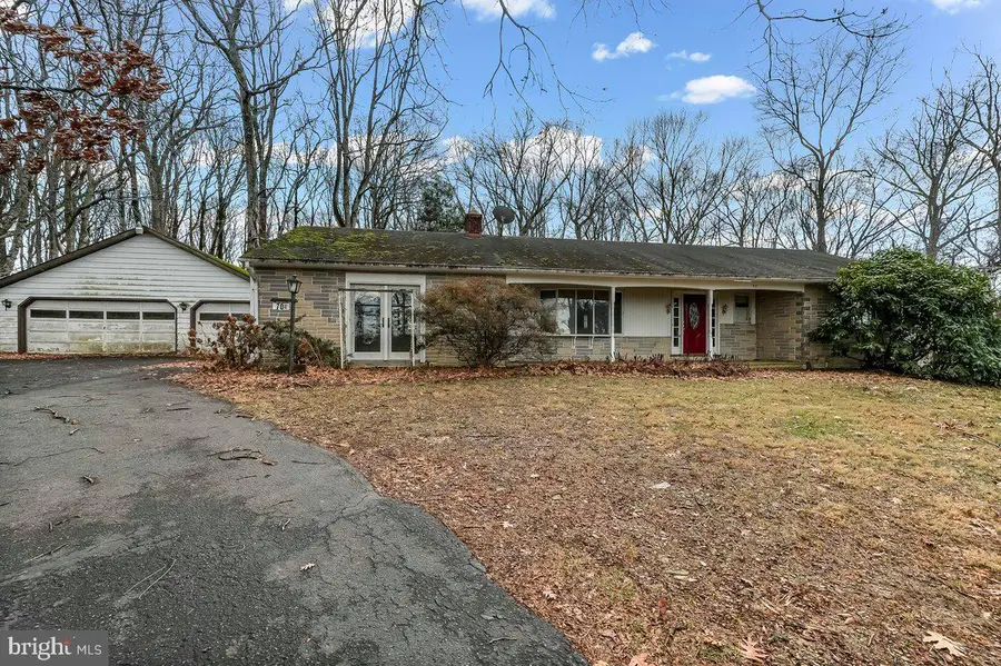 70 E Friendship Church Rd, Coatesville, PA 19320 - Image #2