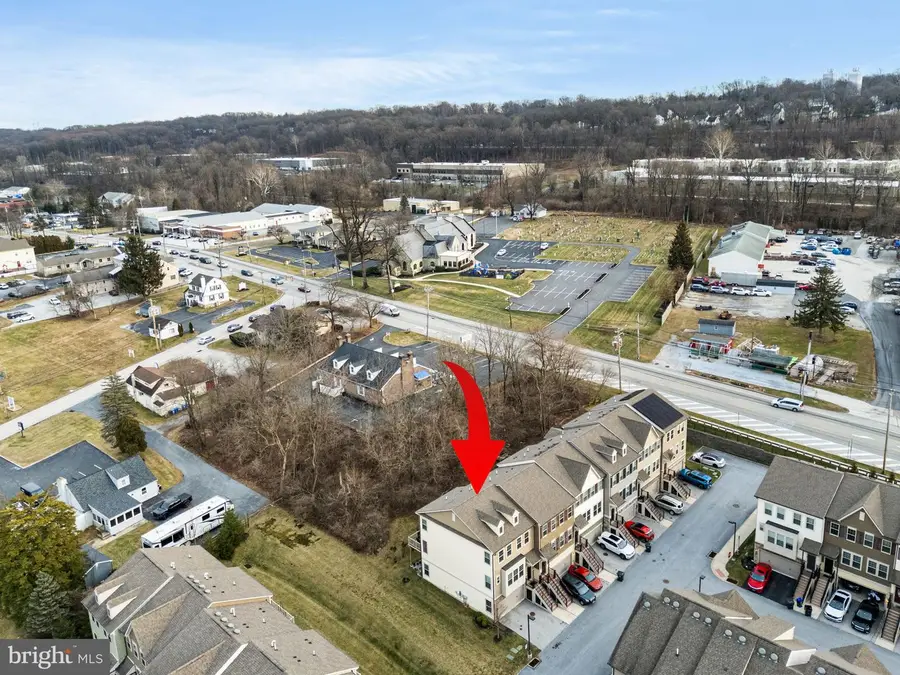 12 Maxwell Ln, Malvern, PA 19355 - Image #3