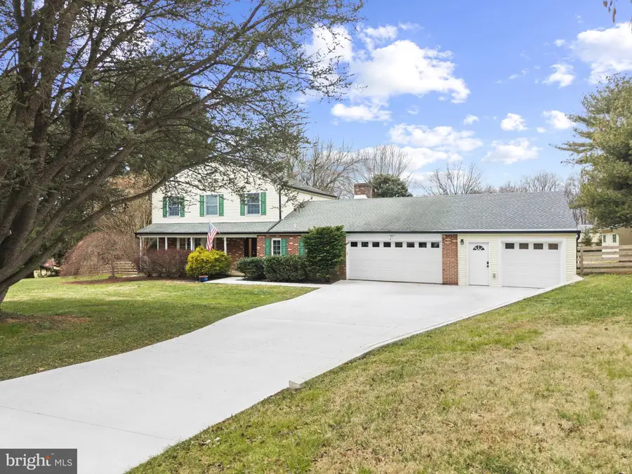 106 Fox Dr, Landenberg, PA 19350 - Image #2