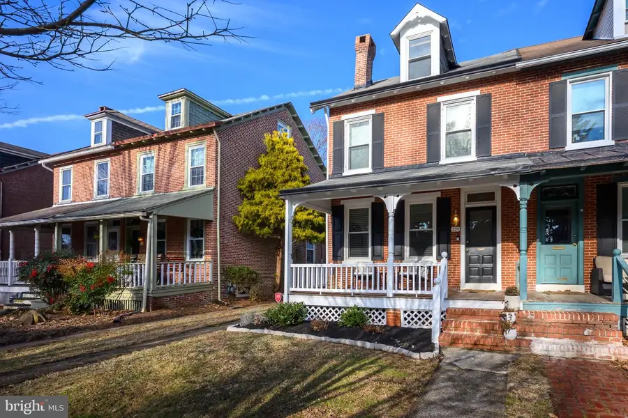 229 W Union St, West Chester, PA 19382 - Image #2