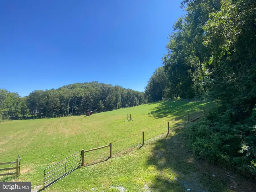 15 Davidson Rd, West Chester, PA 19382 - Image #2