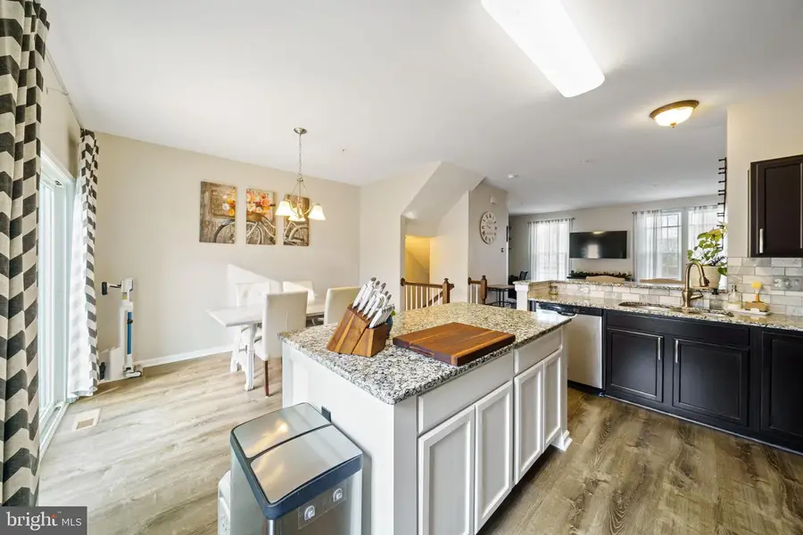 1816 Honeysuckle Ct, Downingtown, PA 19335 - Image #3