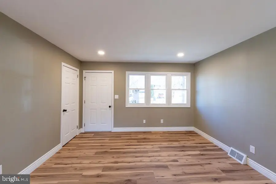 706 Center St, Kennett Square, PA 19348 - #3