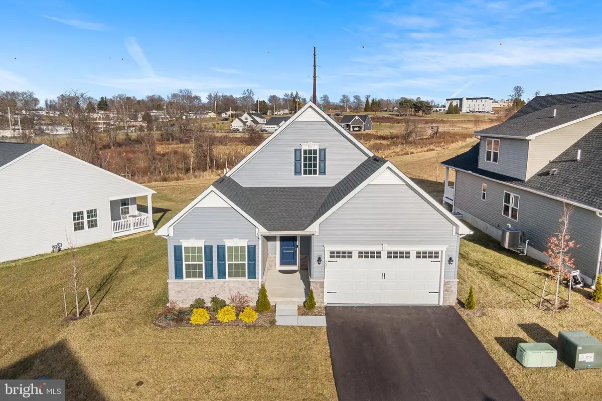 223 Letitia Manor Dr, West Grove, PA 19390 - Image #1