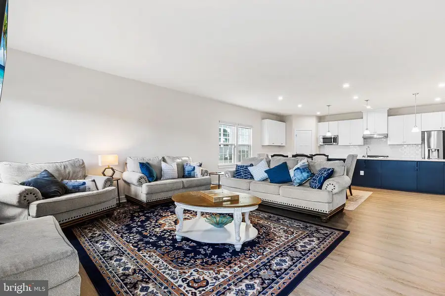 223 Letitia Manor Dr, West Grove, PA 19390 - Image #3