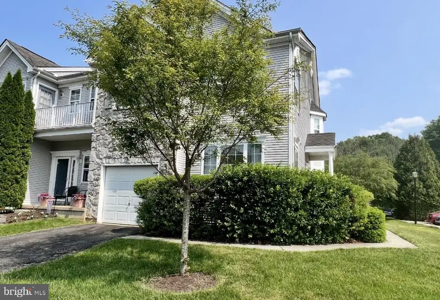119 Huntteam Ln, West Chester, PA 19382 - Image #2
