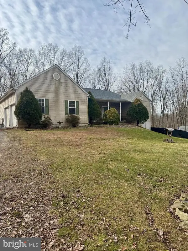 101 Lentz Way, HONEY BROOK, PA 19344