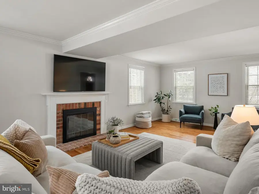 608 Brainerd Pl, Exton, PA 19341 - Image #2