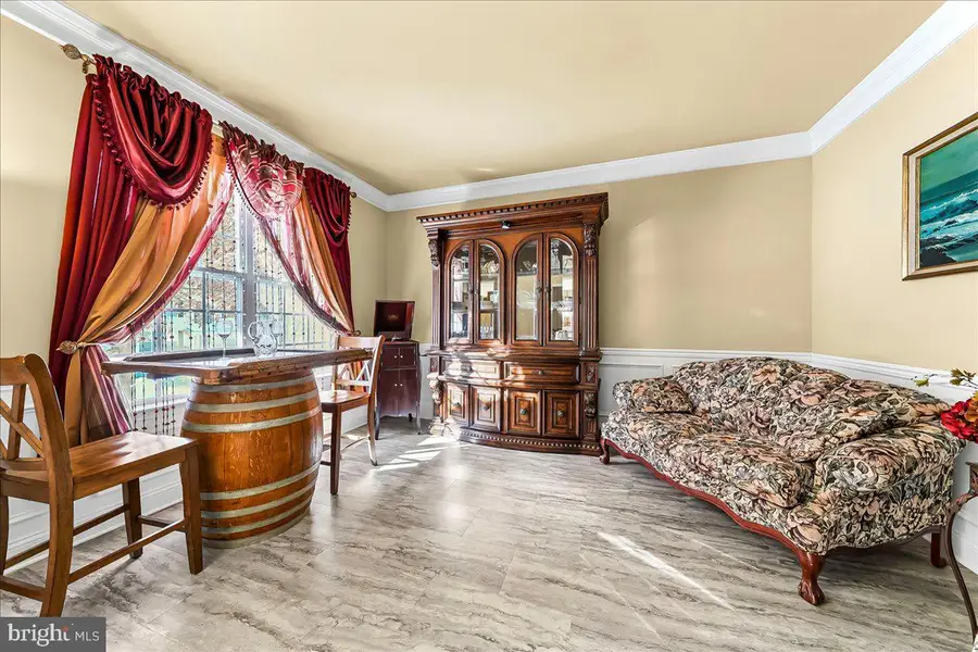 2932 Avebury Stone Cir, Downingtown, PA 19335 - Image #3