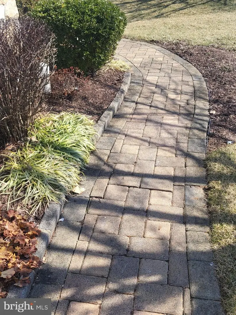 121 Augusta Dr, Honey Brook, PA 19344 - #3