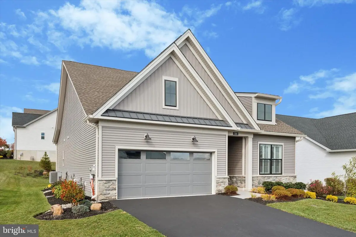 709 Appaloosa Rd, Downingtown, PA 19335 - Image #1