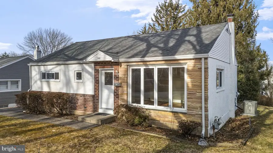 503 W Anderson Ave, Phoenixville, PA 19460 - Image #3