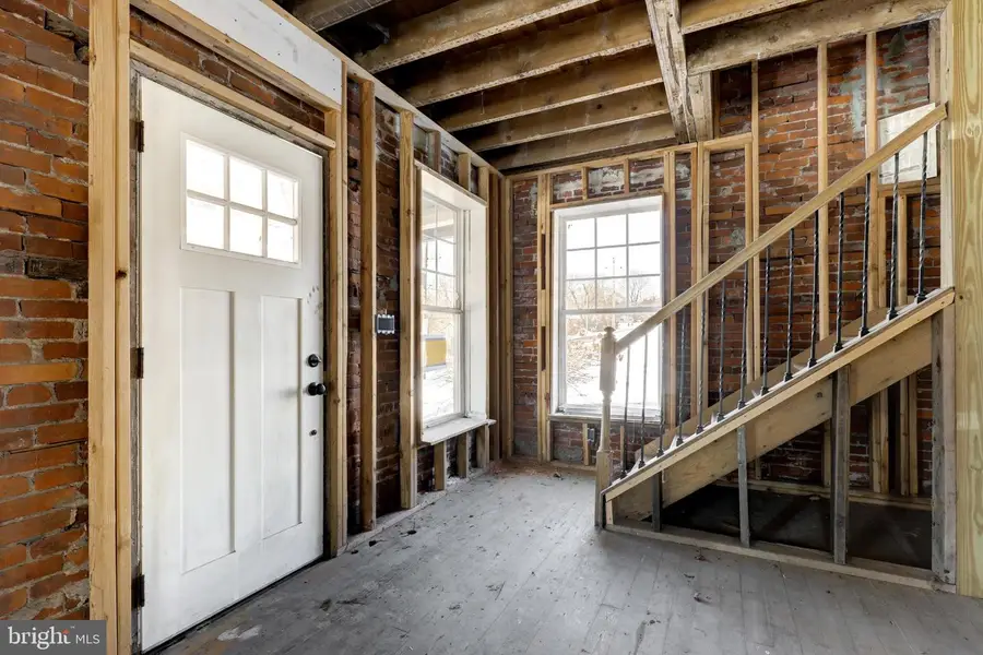 265 Buck Run Rd, Coatesville, PA 19320 - Image #2