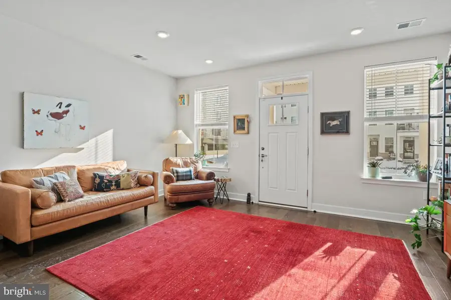 930 Anvil Ct, Phoenixville, PA 19460 - Image #3